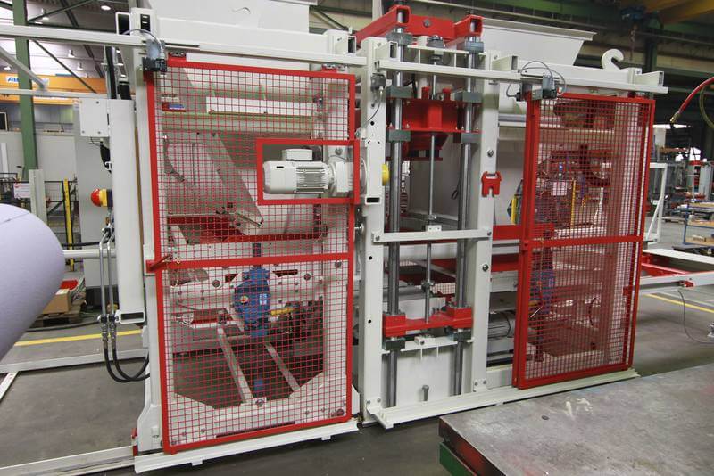 csm_hessgroup-concrete-block-machine-rh500-side-view_3bfe0d0402