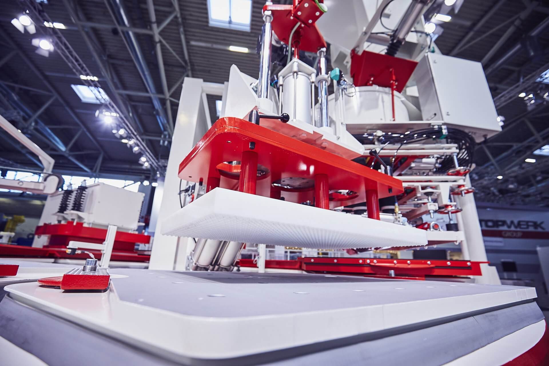 首页- 新宝GG集团创造事业平台