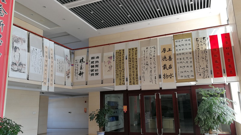 众鑫娱乐·鑫起点,馨效劳,心选择