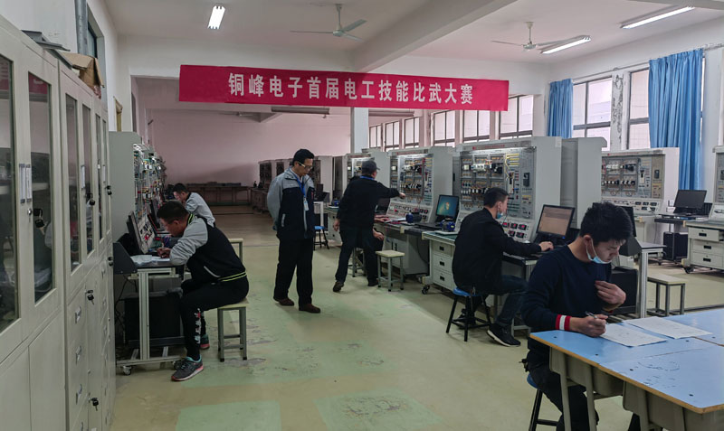 众鑫娱乐·鑫起点,馨效劳,心选择