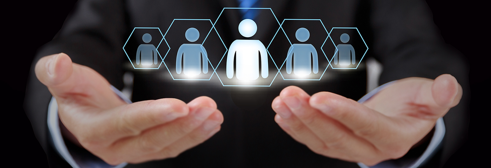 众鑫娱乐·鑫起点,馨效劳,心选择