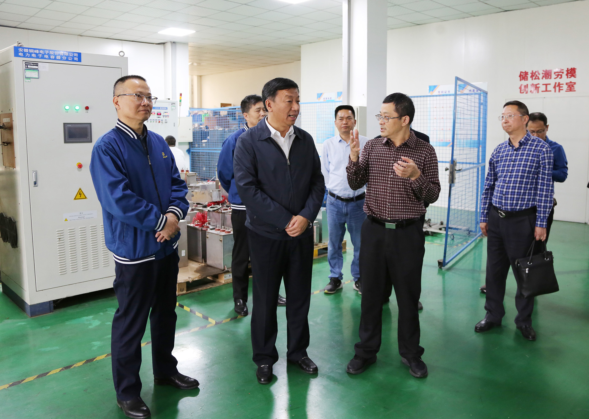 众鑫娱乐·鑫起点,馨效劳,心选择