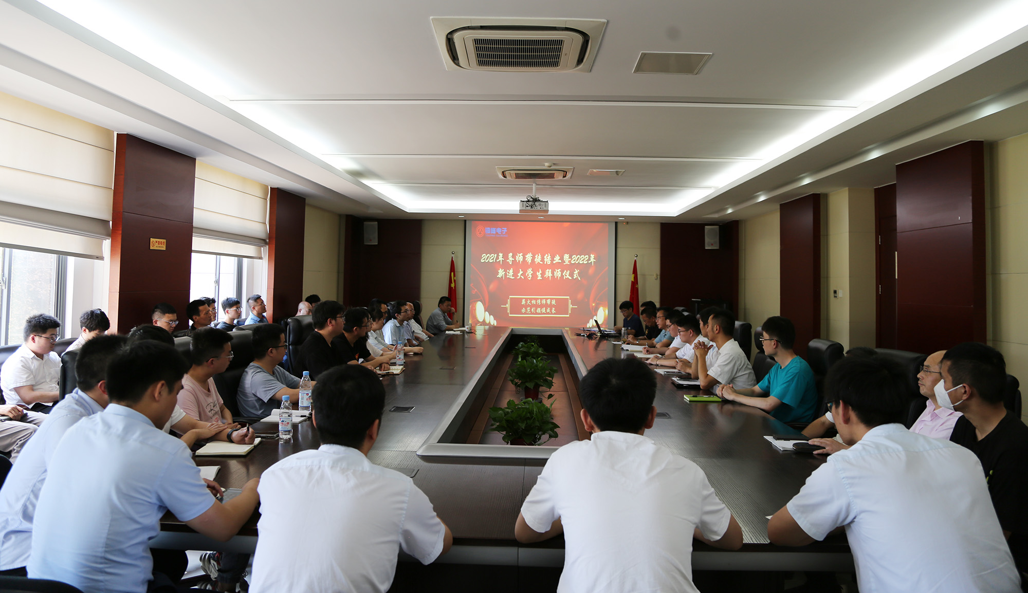 众鑫娱乐·鑫起点,馨效劳,心选择