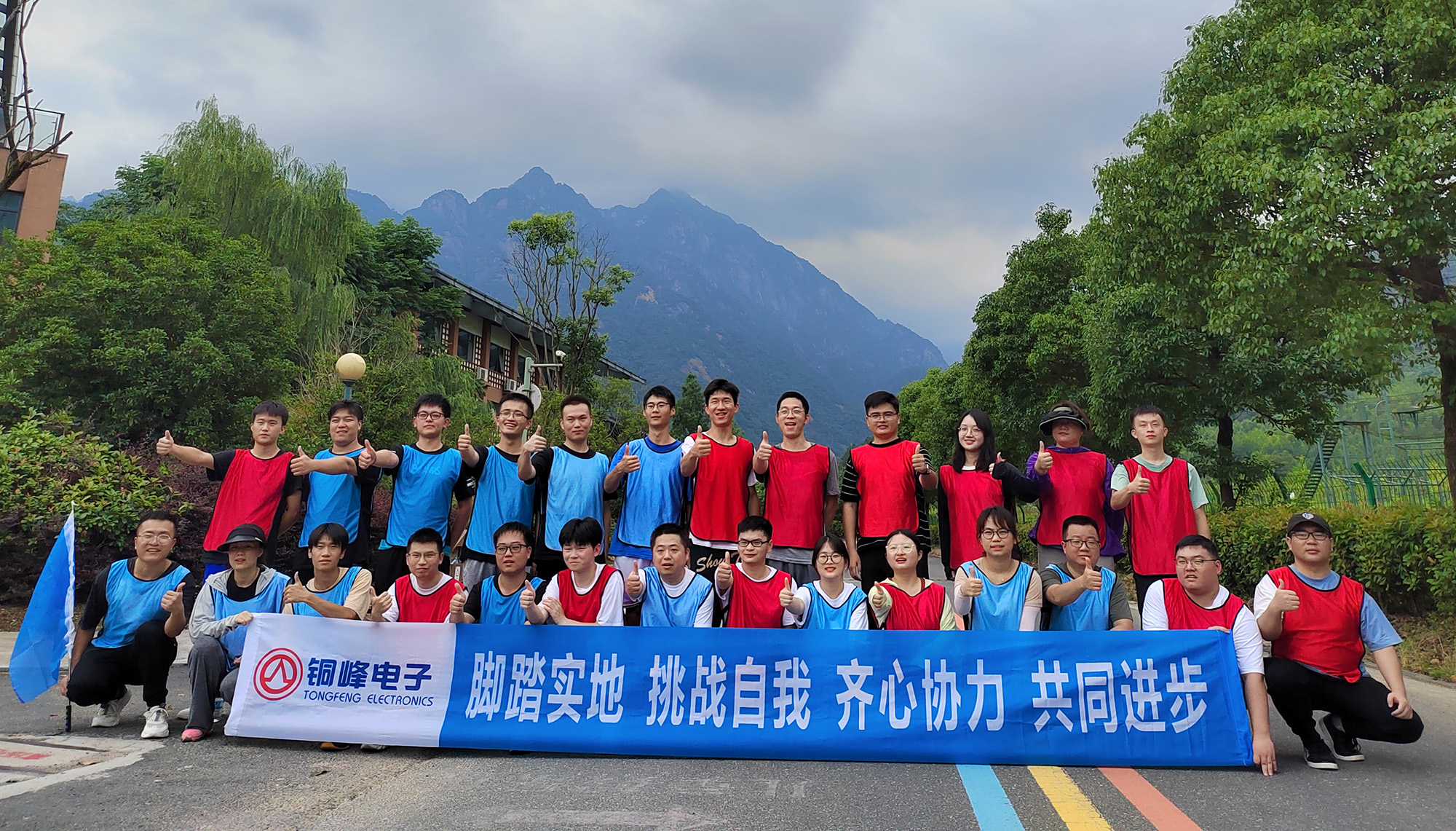 众鑫娱乐·鑫起点,馨效劳,心选择