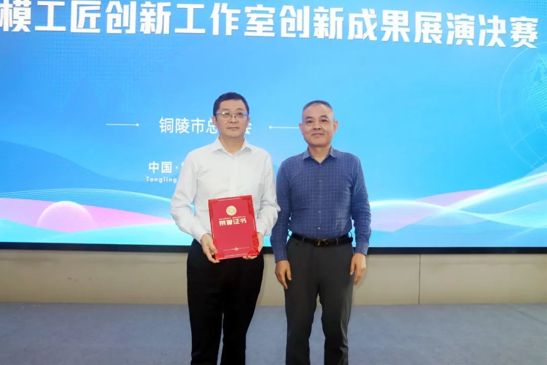 众鑫娱乐·鑫起点,馨效劳,心选择