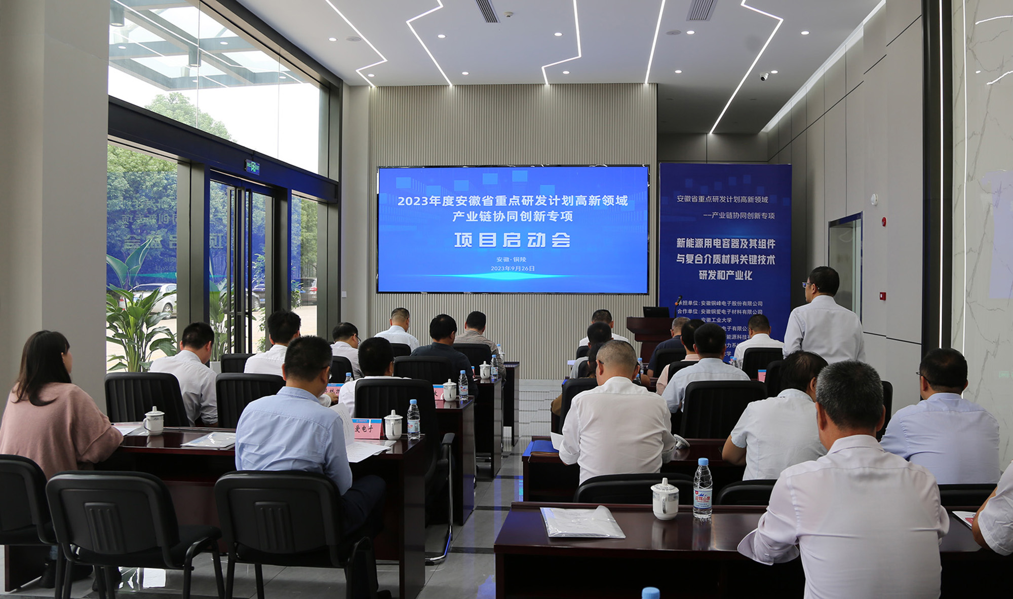 众鑫娱乐·鑫起点,馨效劳,心选择